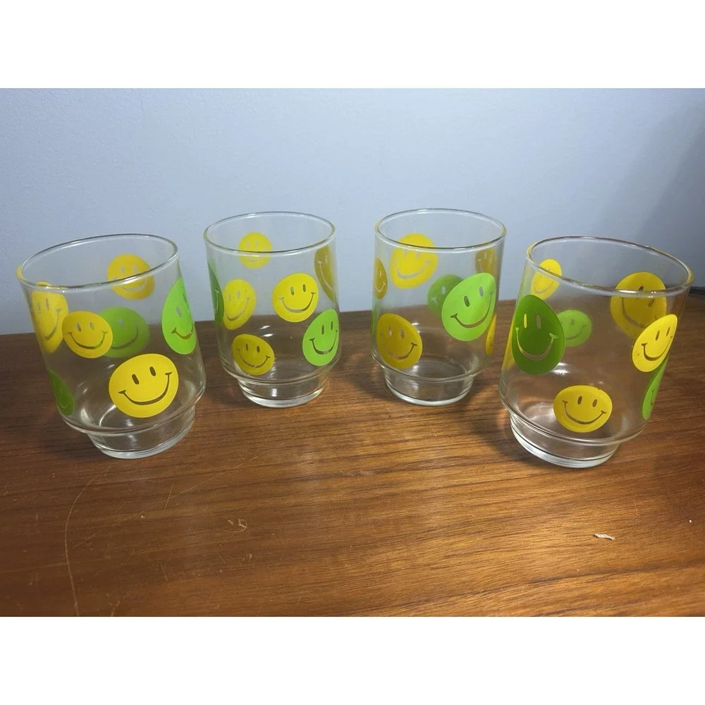 Vintage 70s Smiley Face Stackable Glass Tumblers Yellow & Green-Retro-Set of 4